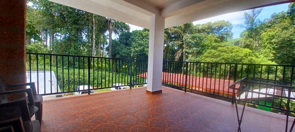 Balcony/Terrace, Garden view