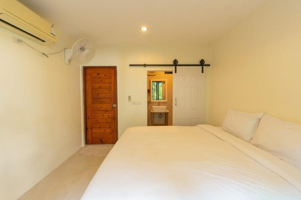 New Heaven Dive School and Resort Resort in Ko Tao