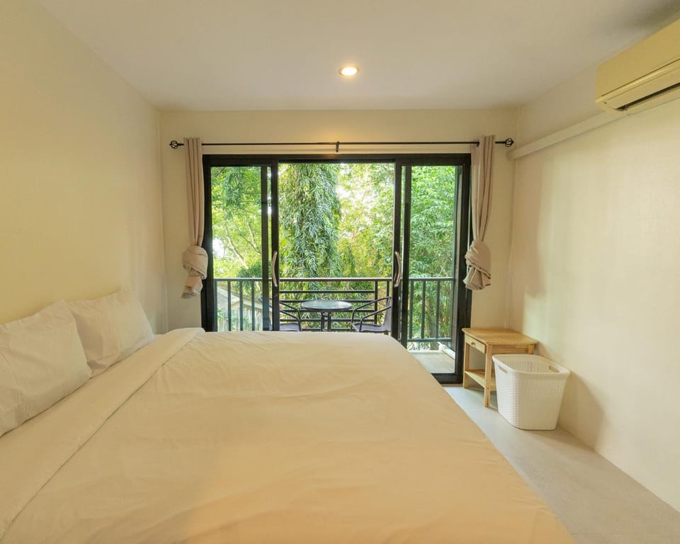 New Heaven Dive School and Resort Resort in Ko Tao