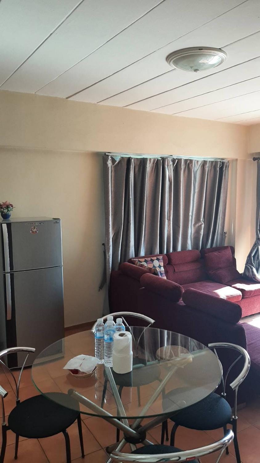 Lomsabai Apartments Inn in Chon Buri Changwat