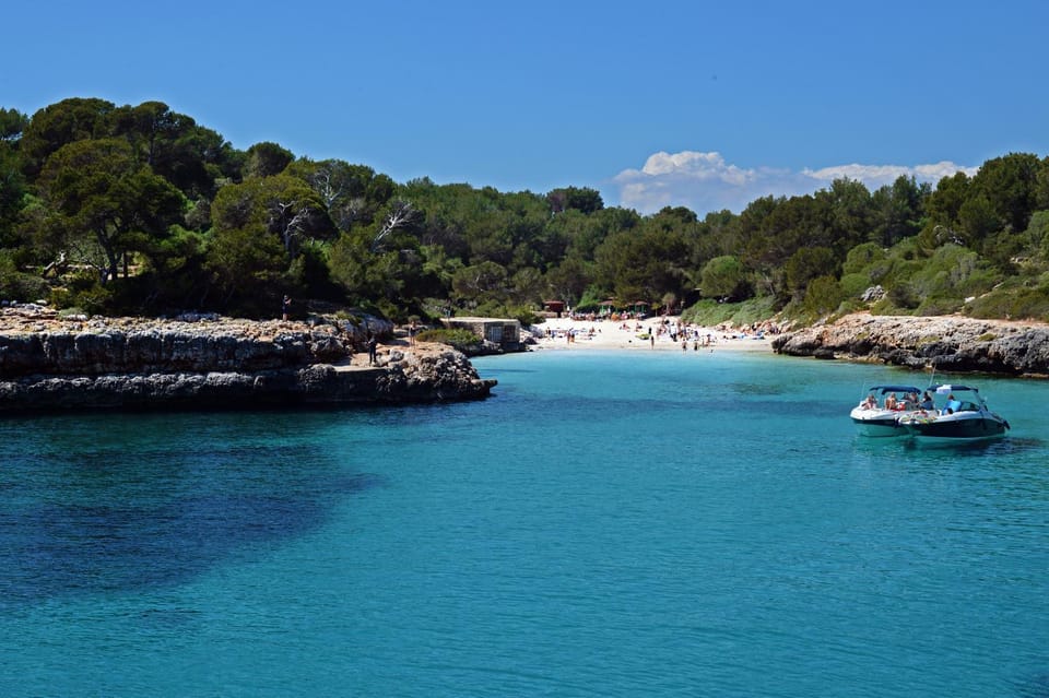 Nearby landmark, Off site, Day, Neighbourhood, Natural landscape, Summer, Snorkeling, Snorkeling, Beach, Beach