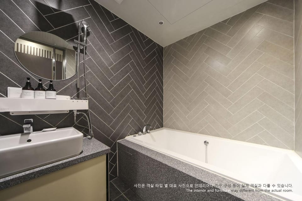 Shower, Bathroom, Bath