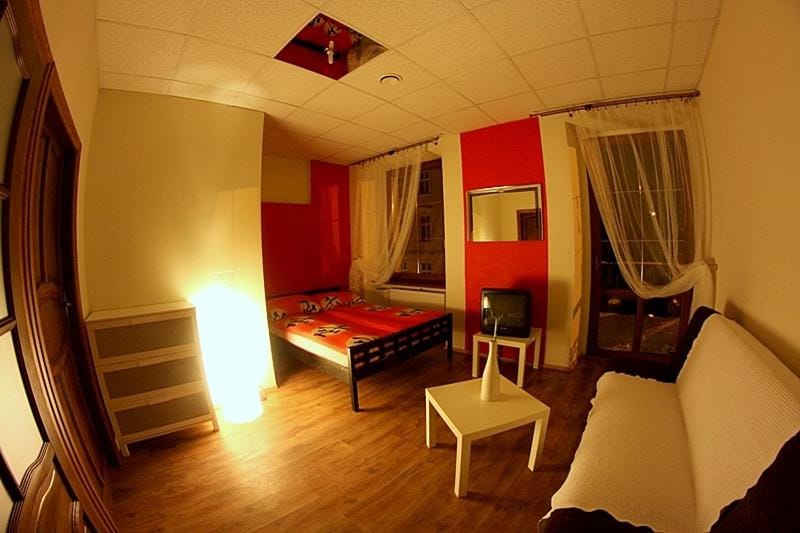 Apartamenty pokoje "MARIA" Vacation rental in Lower Silesian Voivodeship