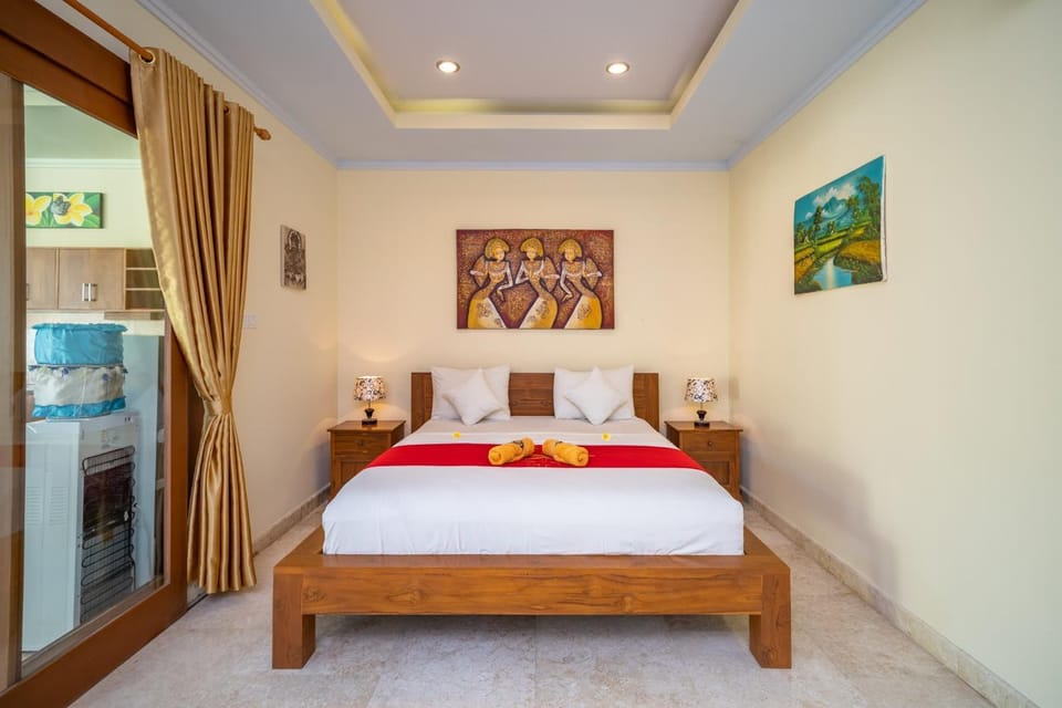Bed, Photo of the whole room, Bedroom