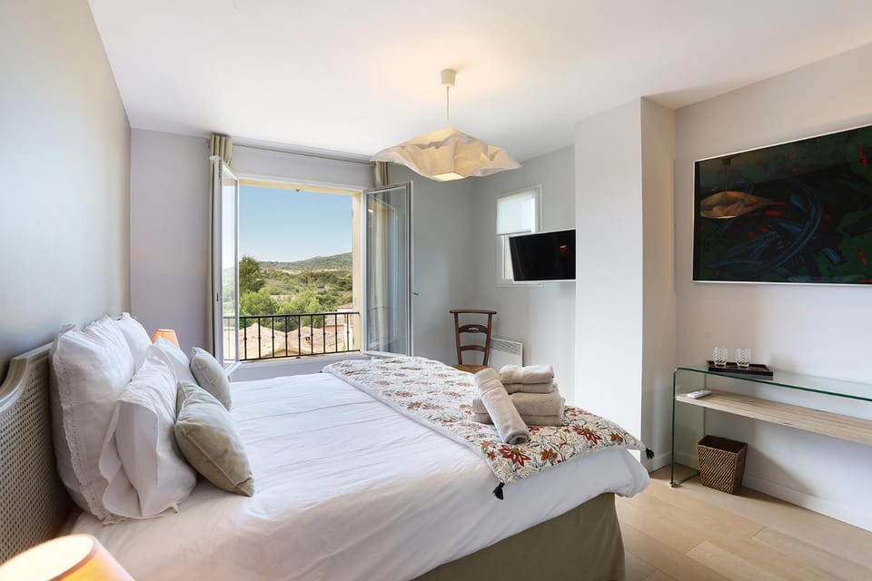 Villa Briali Pont Royal Bed and Breakfast in Mallemort