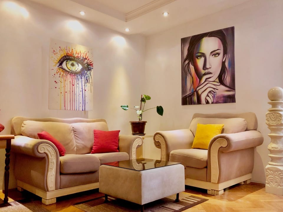 Seating area