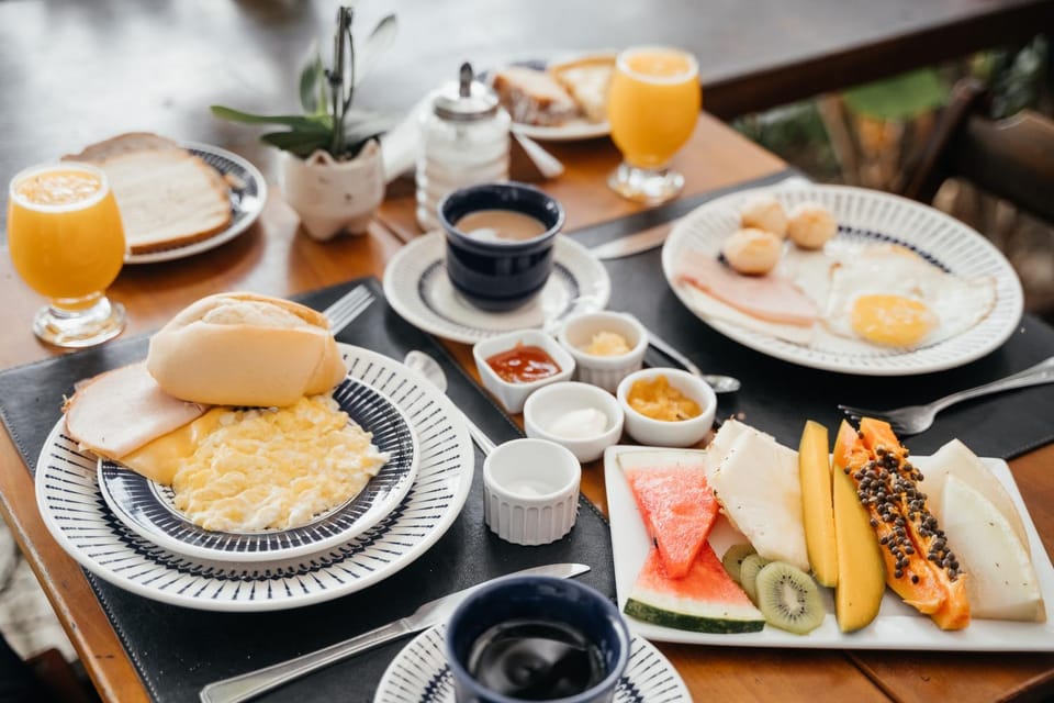 Continental breakfast, Buffet breakfast