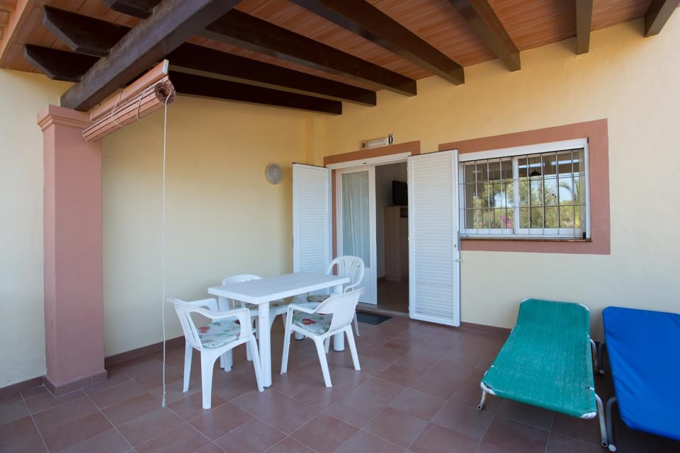 Patio, Balcony/Terrace