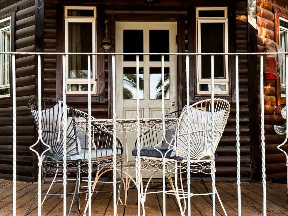 Facade/entrance, Balcony/Terrace, Balcony/Terrace