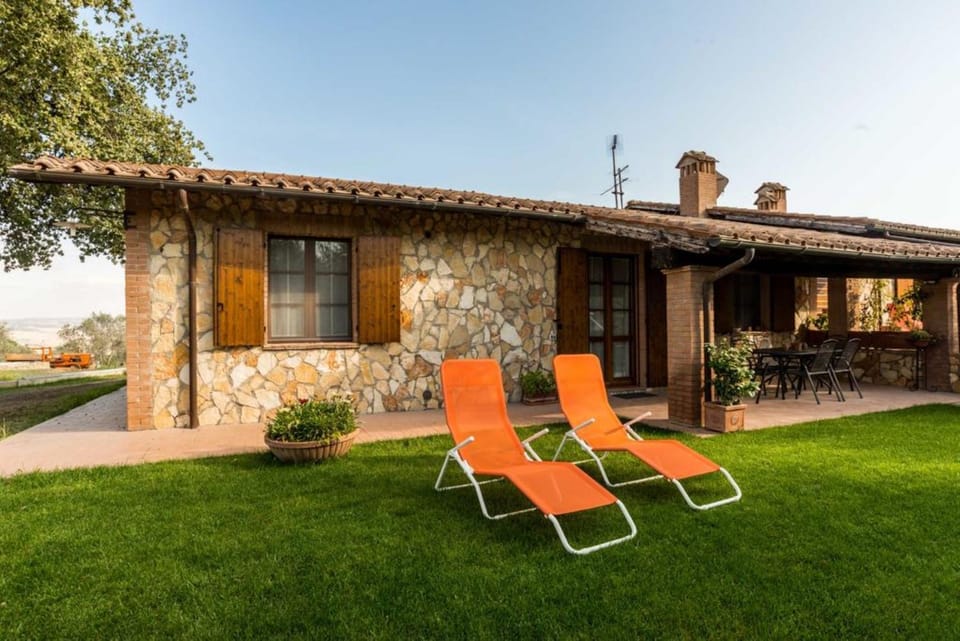 Property building, Garden, sunbed