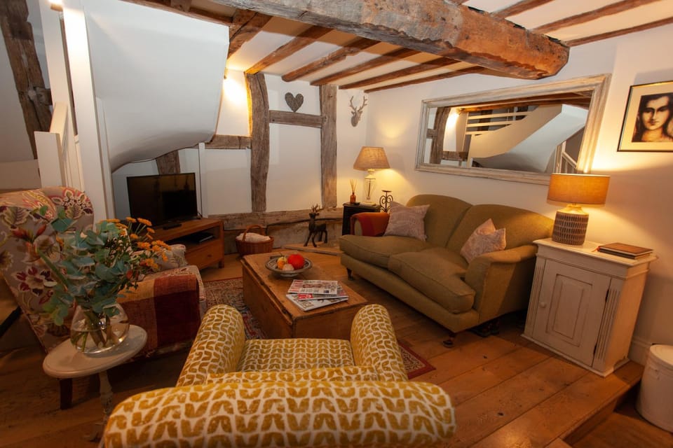 Popfosters Barn House in Wychavon District