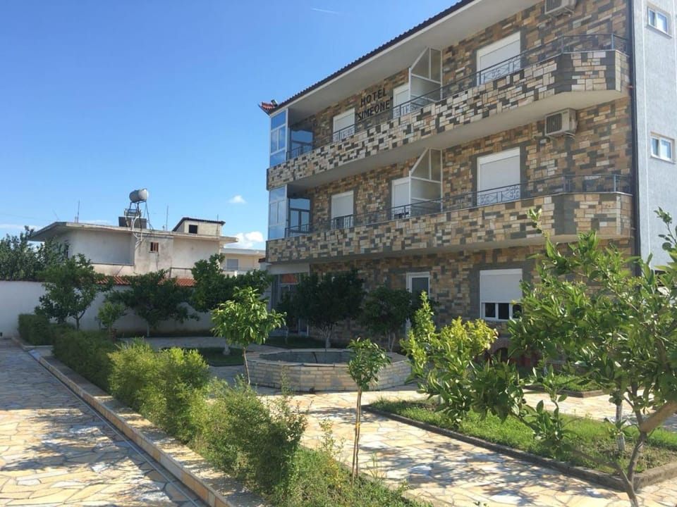 Property building, Garden