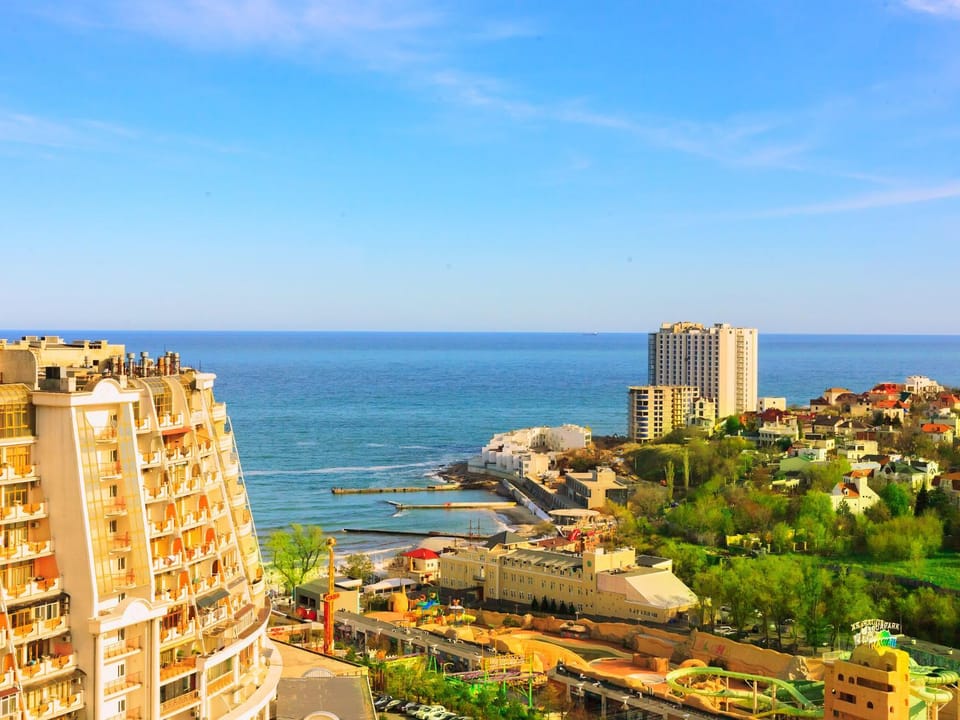 City view, Landmark view, Sea view