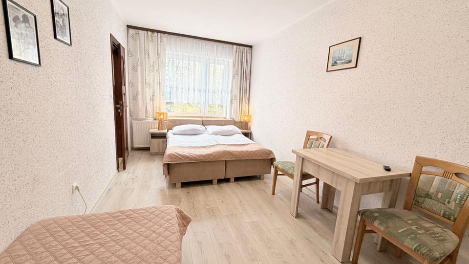 Dom Wczasowy Rudnik z basenem, sauną i banią Campground/ 
RV Resort in Wladyslawowo