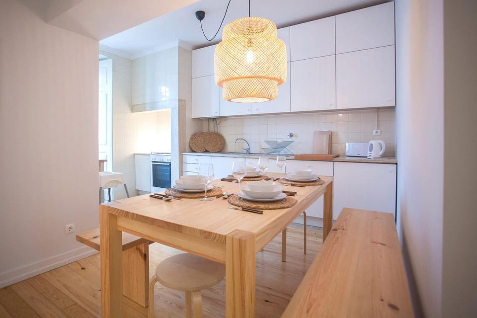 Kitchen or kitchenette, Dining area, Communal kitchen