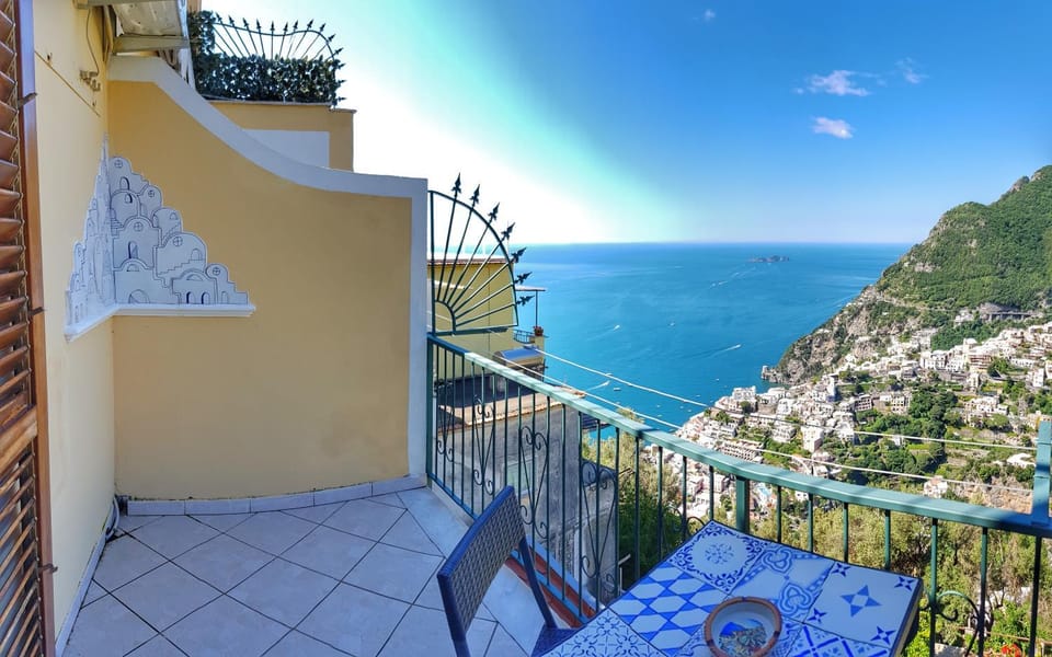 Nearby landmark, Natural landscape, View (from property/room), Balcony/Terrace, Mountain view, Sea view