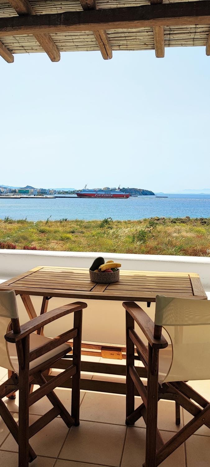 Day, Natural landscape, View (from property/room), Balcony/Terrace, Dining area, Sea view