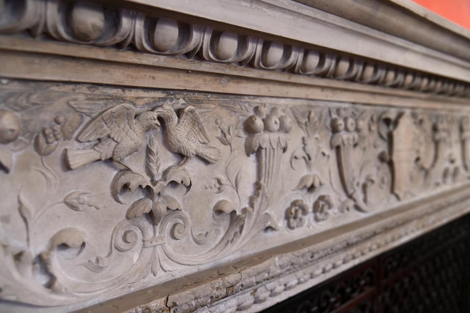 Decorative detail, Dining area