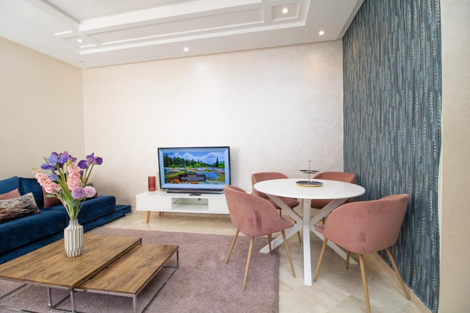 Luxe & sérénité près de l Aireport Mohamed 5, votre Havre de Paix Apartment in Casablanca-Settat