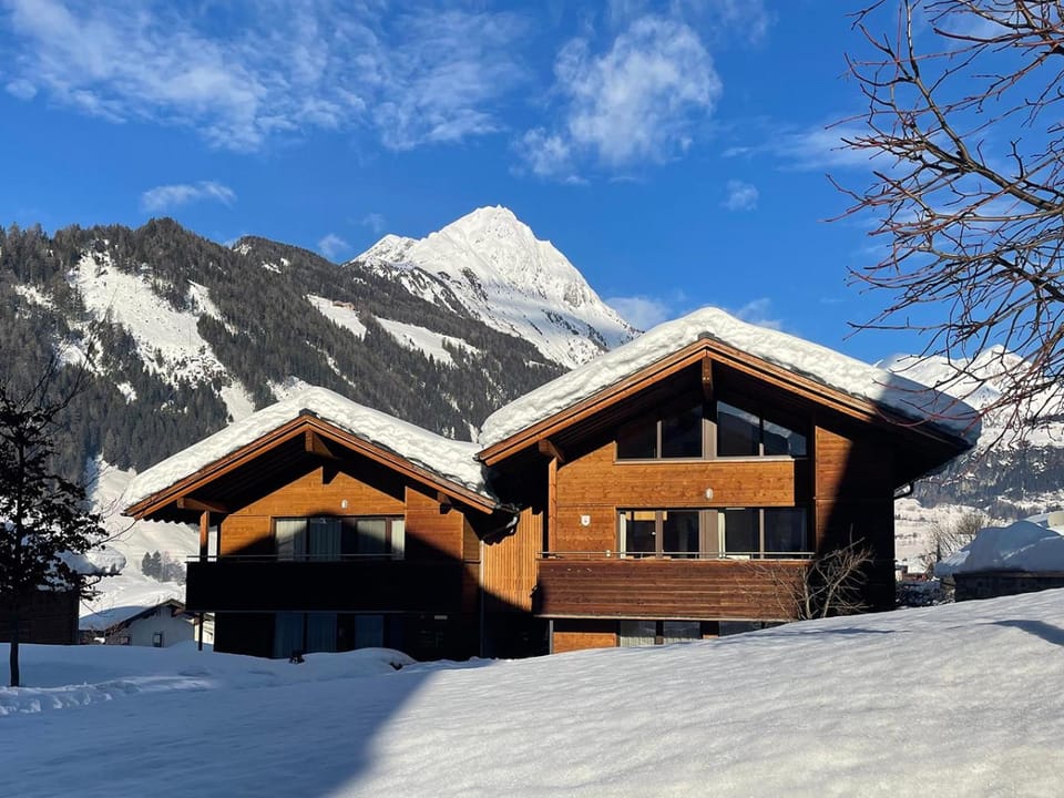 Property building, Winter