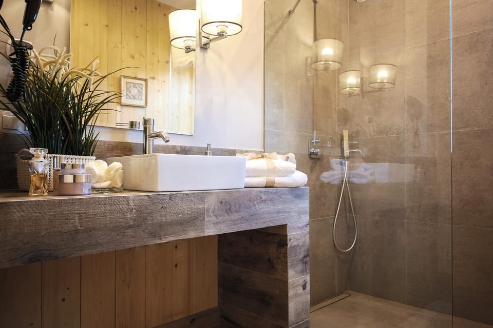 Shower, Toilet, Bathroom, Other