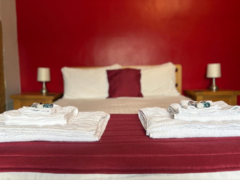 Three Wheat Heads Inn in England