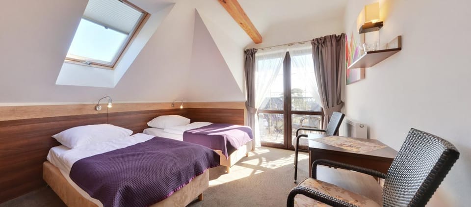 Bed, View (from property/room), Photo of the whole room, Decorative detail, Bedroom