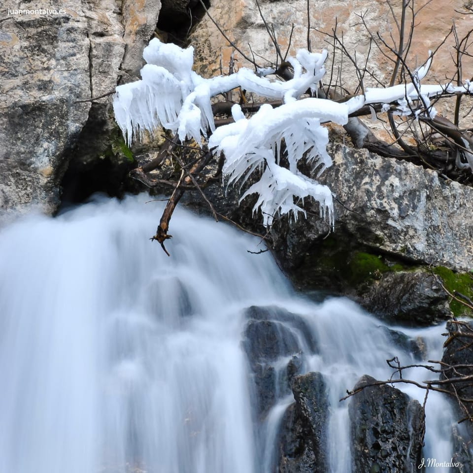 Nearby landmark, Natural landscape