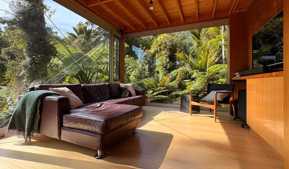 Punakaiki Forest Retreat House in West Coast