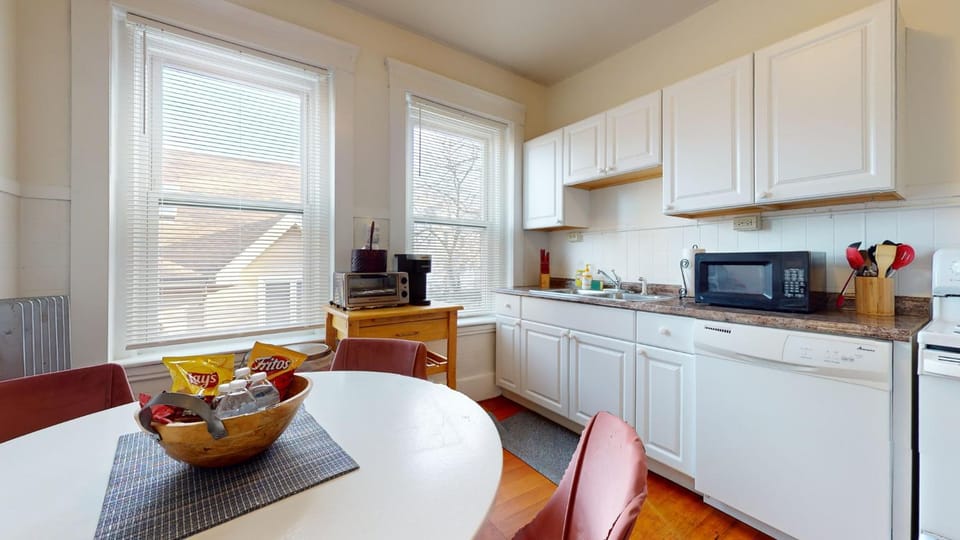 dishwasher, oven, storage, kitchen