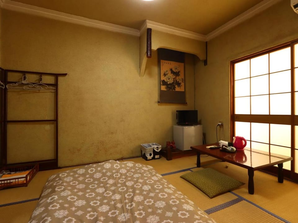 Kenrokuen Ryokan in Japan