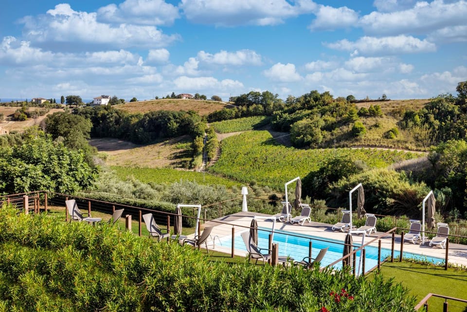 Agrirelais Collelago Farm Stay in Marche