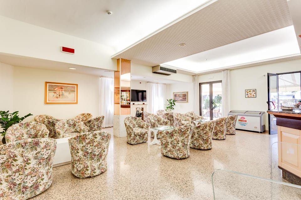 Lounge or bar
