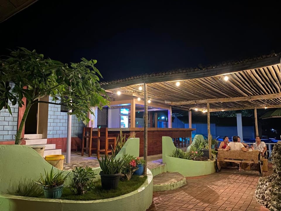 Sunset Vista Sea Front Guest House Bed and Breakfast in Central Visayas