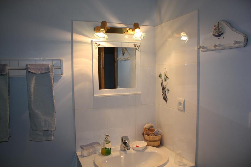 Bathroom, Other
