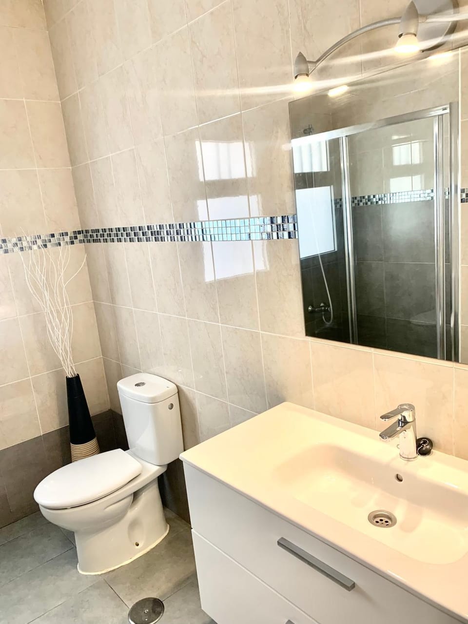 Shower, Toilet, Bathroom