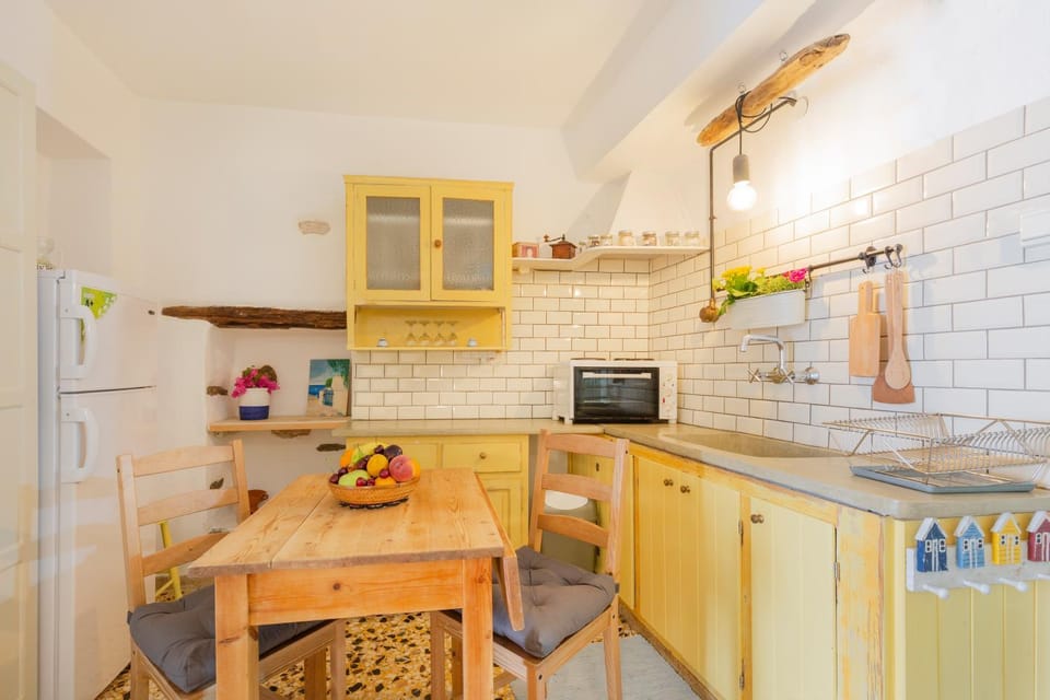 Bougainvillea House Apartment in Paros