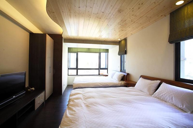 bunk bed