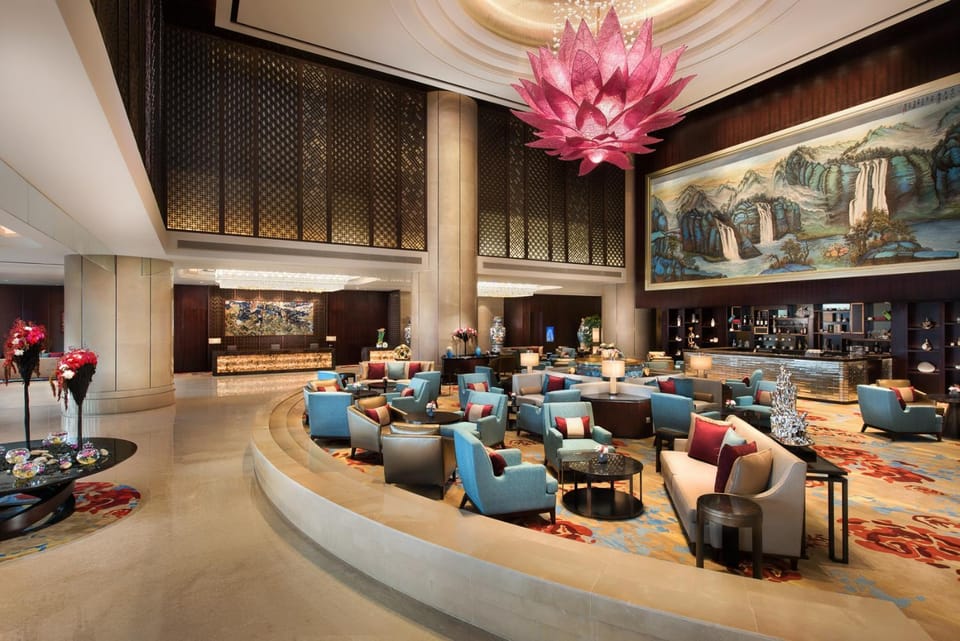Restaurant/places to eat, Restaurant/places to eat, Lobby or reception