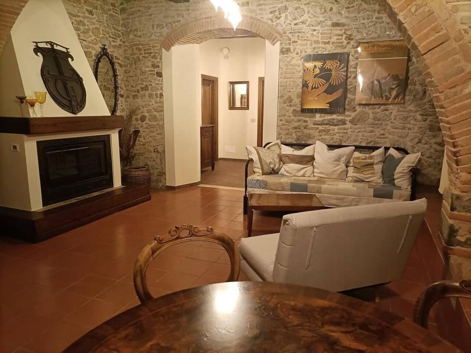 CoachingHouseWinter Villa in Arezzo