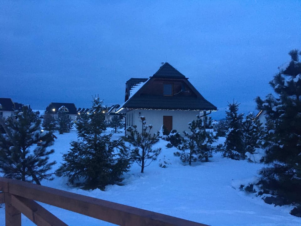 Property building, Winter