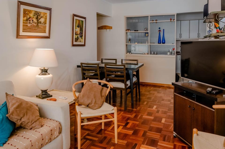 Excelente apartamento ubicado en el corazón de pocitos Apartment in Montevideo Department, Uruguay