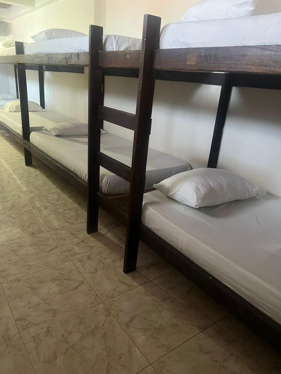 Hostal Kaia Bed and Breakfast in Santa Marta