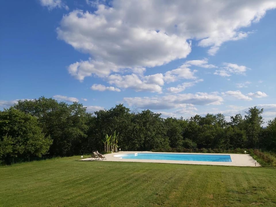 Château Neuf Le Désert Apartment in Occitanie