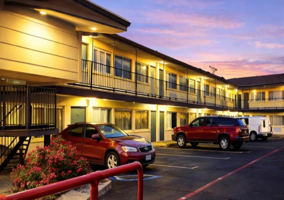 Property building, Parking