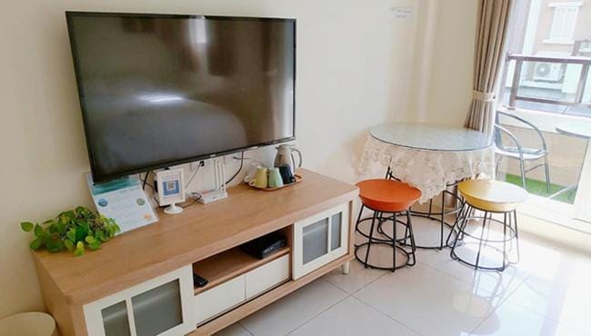TV and multimedia, Coffee/tea facilities, Dining area