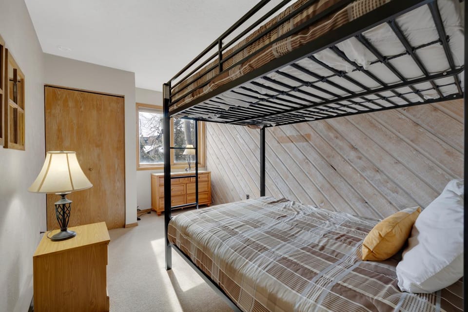 Cimarron Chalet by Ski Country Resorts Apartment in Breckenridge