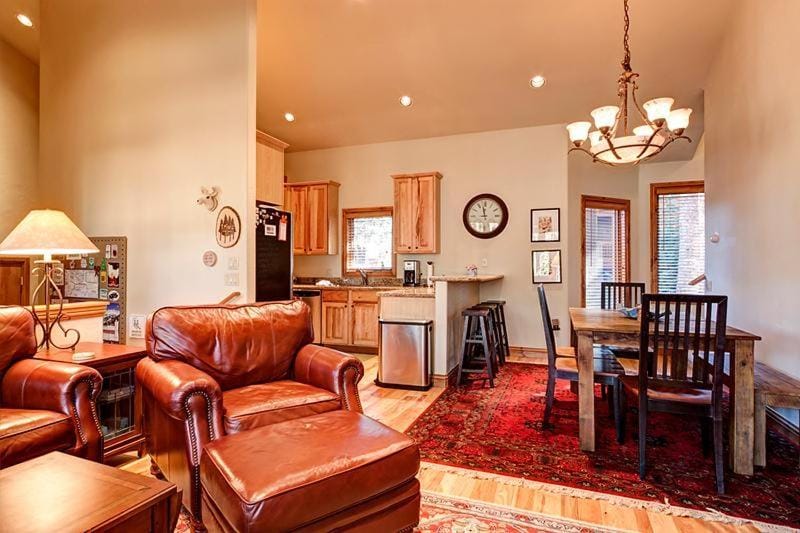 Four Pines Retreat by Ski Country Resorts House in Breckenridge