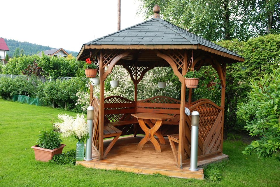 BBQ facilities, Garden