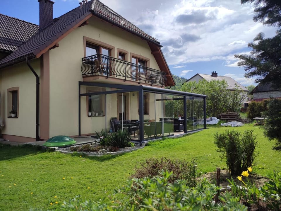 Property building, Balcony/Terrace